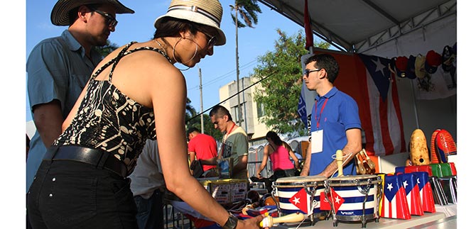 Coleccionistas extranjeros pusieron a gozar a todos en el encuentro de melmanos
