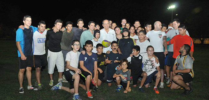 Alcalda entrega en la comuna 2 parques y zonas verdes con nueva iluminacin