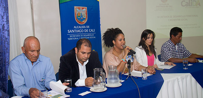 Recicladores de Cali conformaron su propia empresa, AIRE 3R