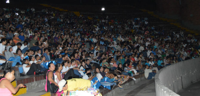 M�s de 5000 personas se gozaron Ciudad Delirio, en el teatro Los Cristales