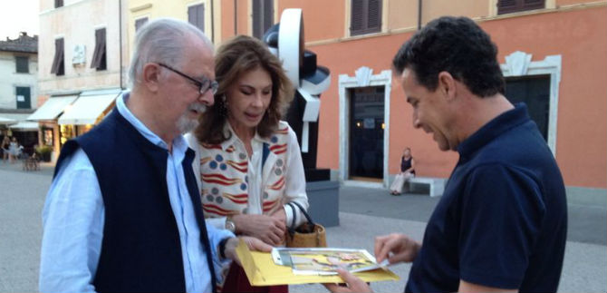 Pintor vallecaucano, acogido por el maestro Botero, recorre Italia con su propuesta