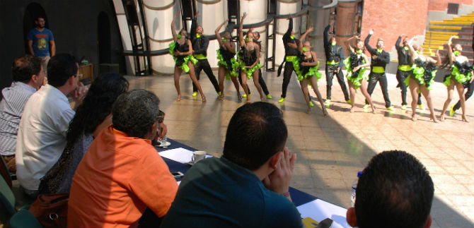 Clasificados 4 grupos y 5 parejas nacionales al Mundial de Salsa