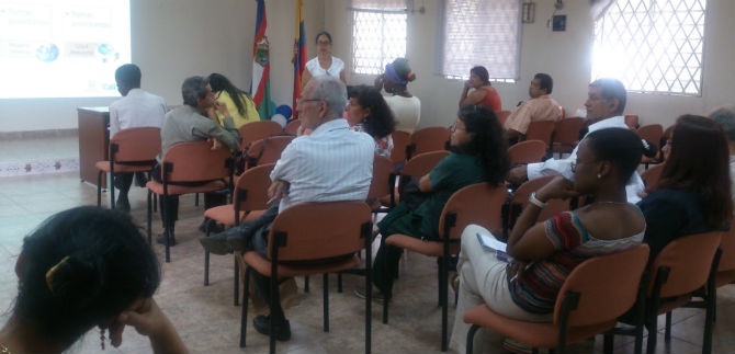 Salud recoge propuestas ciudadanas para audiencia de noviembre