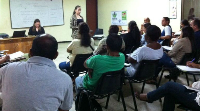 Oficina de Atencin a la comunidad ensea deberes y derechos en salud