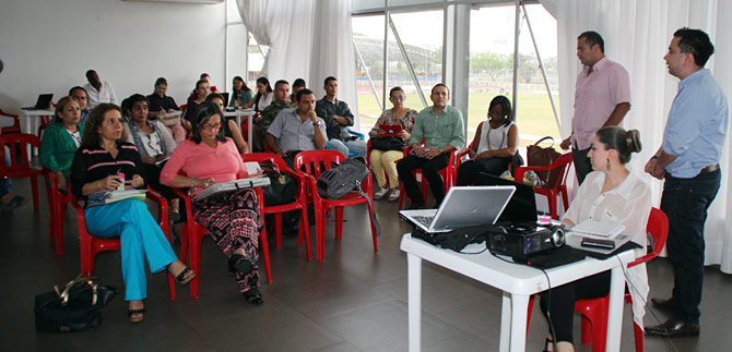 Cali ajusta planes y rutas de atencin a vctimas del conflicto armado