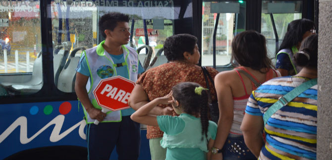 120 jvenes de la comuna 20, capacitados como promotores de cultura ciudadana en 2014