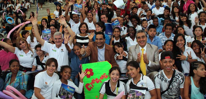 Jornadas Complementarias formaron a 3600 estudiantes en artes escnicas