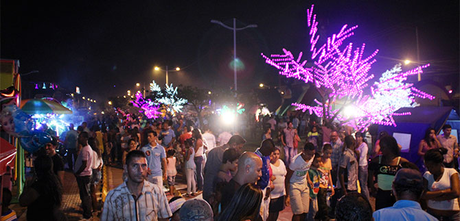 Parque de la 72W se llen� de luces y de fiesta navide�a