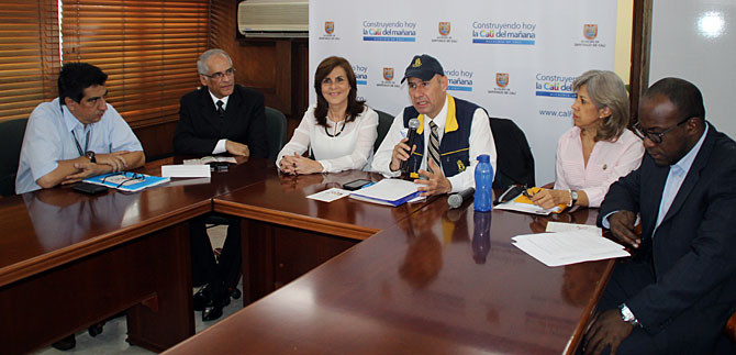 Unen esfuerzos desde la Alcalda para evitar consumo de alcohol y plvora en menores