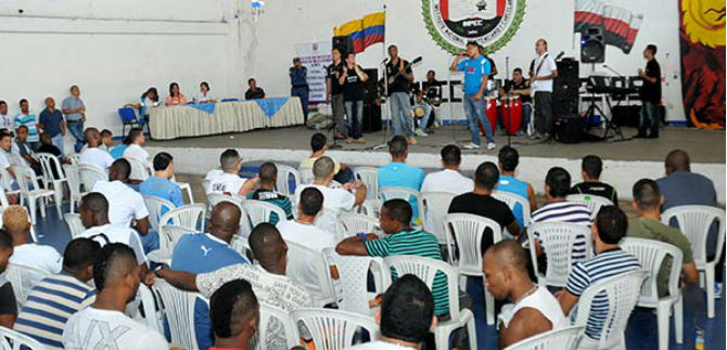Secretar�a de Salud, comprometida con  las condiciones de salud de los internos de Villahermosa