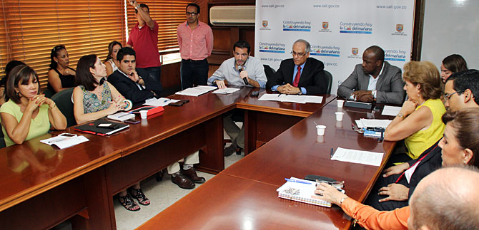 Retorno de emberas desde Cali a Pueblo Rico est� en marcha