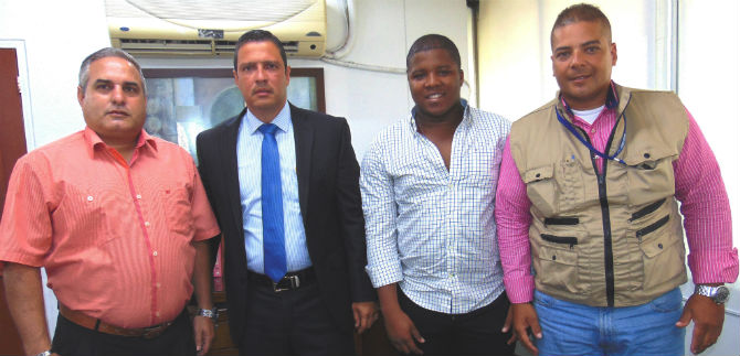 Tres extranjeros adquieren la nacionalidad colombiana