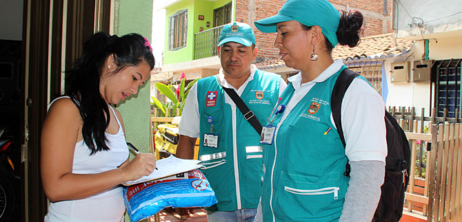 Se realiz� jornada de prevenci�n contra el Dengue y Chikungu�a en comunas 6 y 14