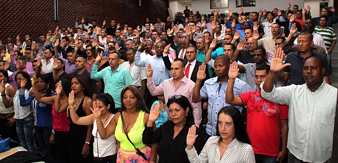 Se posesionaron 141 agentes de tr�nsito