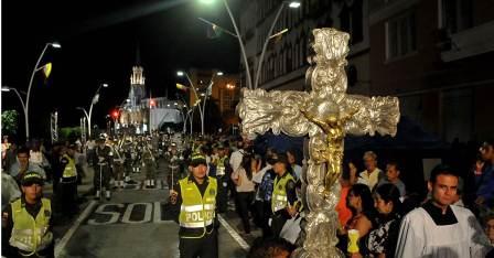 Centro y oeste de Cali se acicalaron para la procesi�n y luego de que esta terminara