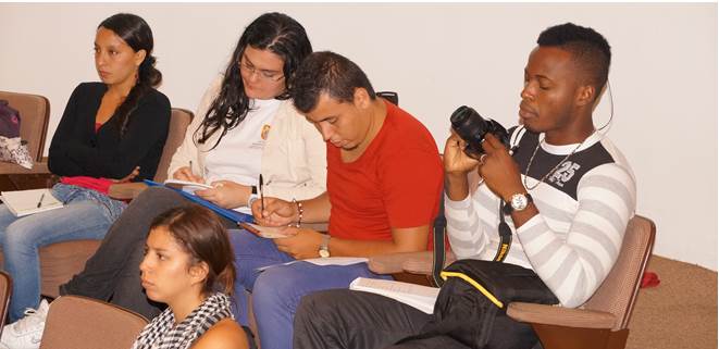 Forman a j�venes cale�os en liderazgo colectivo