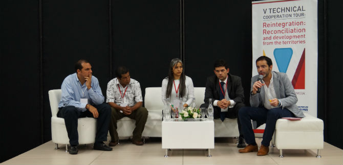 Trabajo con desmovilizados como va para reconstruir a Colombia: Asesor de Paz