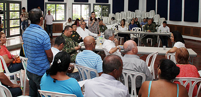 Habitantes de la comuna 14 destacan acciones de  autoridades en el fortalecimiento de la seguridad