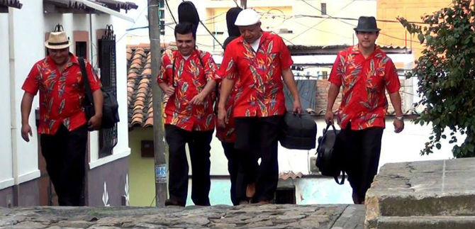 Jueves del Samn con bolero y son