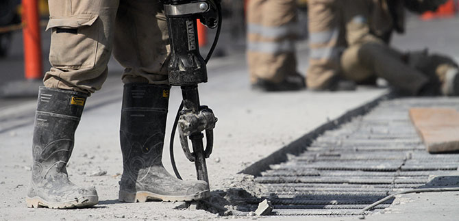 Puente de la carrera 8 con calle 70 estar cerrado desde las 8:00 p.m. de este lunes hasta el 17 de agosto