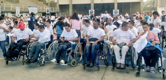 Programa Sin L�mites que capacita personas con discapacidad es un hecho
