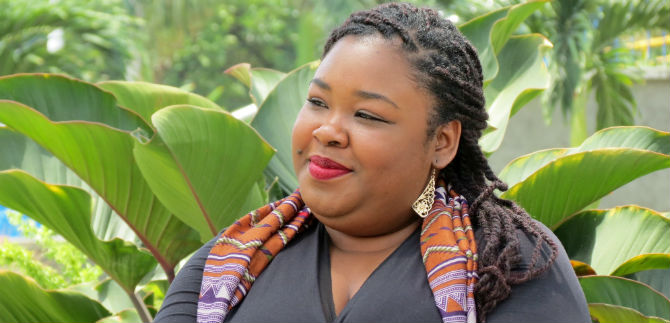 Recital de Betty Garcs en Cali llen la noche de romanticismo