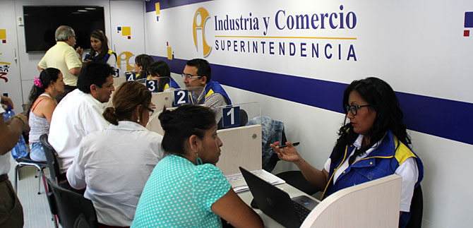 Gobierno cale�o protege al consumidor con apoyo de la SIC y la USC
