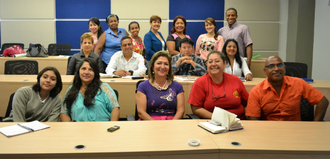 Diez escuelas de salsa concluyen proyectos de inclusi�n cultural y emprendimiento