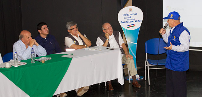 Lderes comunitarios y Alcalde articulan trabajo para el progreso de los barrios de la comuna 16