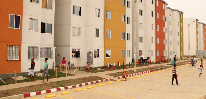 Unas 1.800 familias han hecho a un lado la zozobra de habitar el jarill�n