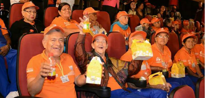 Este viernes inicia ciclos de cine gratuito para los adultos mayores en Cinecolombia