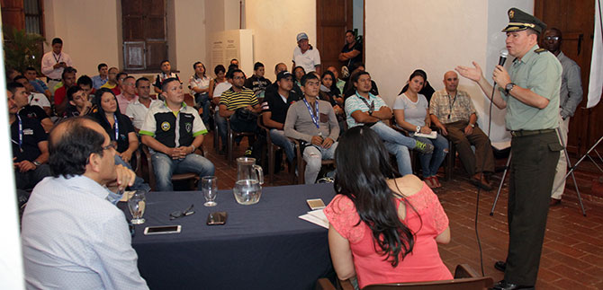 Tr�nsito y Cultura Ciudadana de la mano con los Moteros