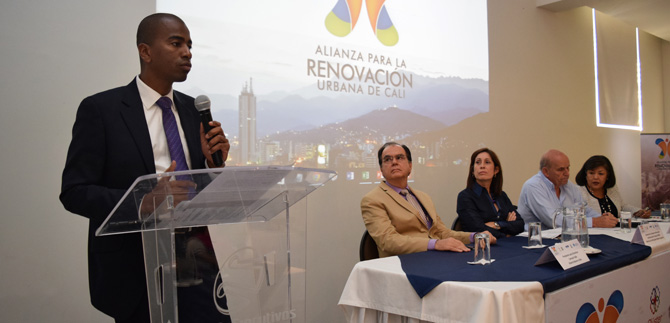 La Secretara de Vivienda Social comprometida con la Renovacin Urbana de Cali