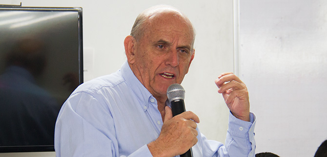 Alcalde Armitage se solidariza con los ecuatorianos