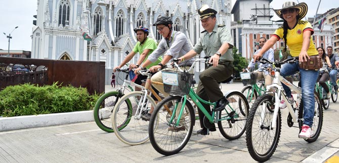 Con un recorrido especial se clausura la Semana de la Bici en Cali