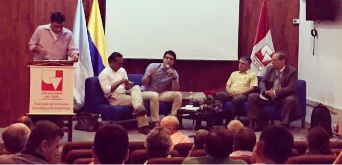 Programa de Movilidad en Bicicleta fue presentado en foro de Univalle
