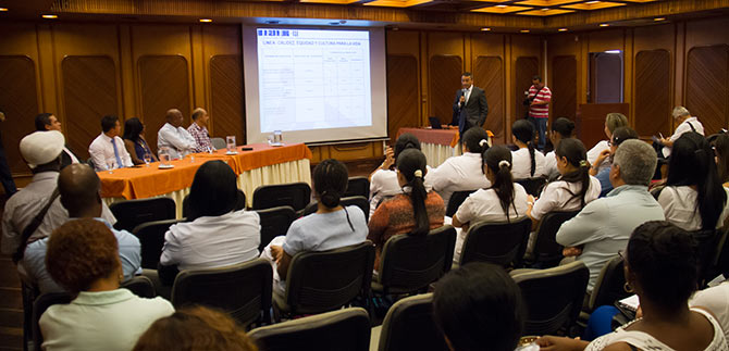 Red de Salud Ladera sin riesgo financiero