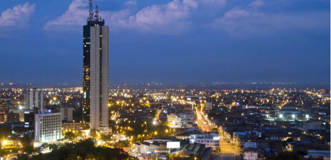 Cali 24 horas: un sueo en  construccin