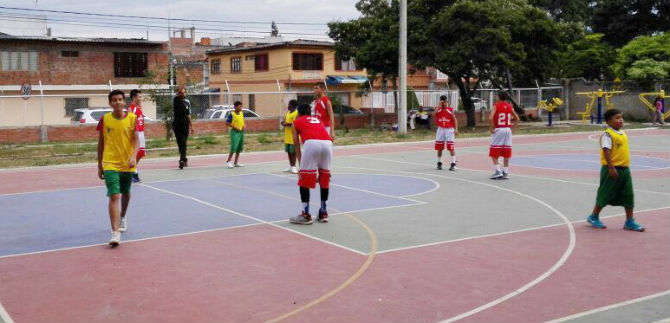 Centros de Iniciacin y formacin Deportiva, se le miden a la paz de Cali
