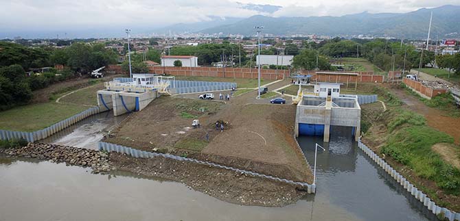 Fondo Adaptaci�n, Alcald�a de Cali y Emcali, entregan obras de refuerzo en la estaci�n Paso del Comercio