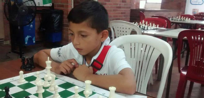 David, un talento deportivo que florece en el campo