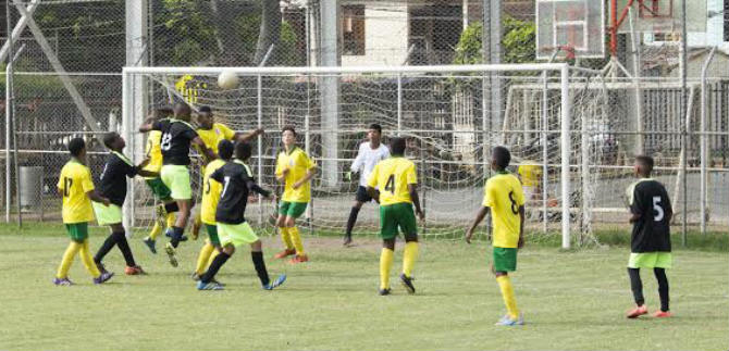 Definido horario y escenario para finales del ftbol en Juegos Municipales