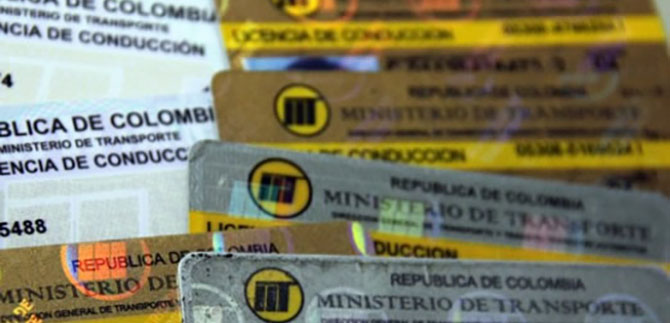 Procedimiento para re expedir licencias de conducci�n canceladas