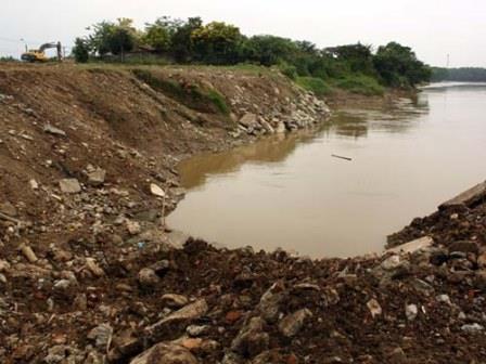 Fondo Adaptacin contrat con Comfandi 6000 viviendas del Plan Jarilln de Aguablanca