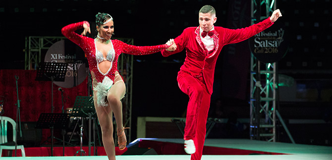Semifinalistas en categor�as amateur y profesional ensamble, Mundial de Salsa