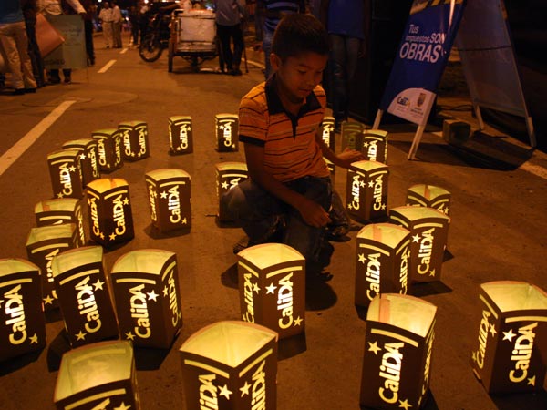 Gran inauguraci�n del alumbrado navide�o en Cali