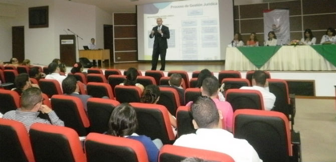Jur�dica realiz� comit� t�cnico con abogados apoderados de las dependencias