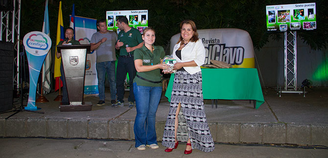 Calibio premi� a los ganadores