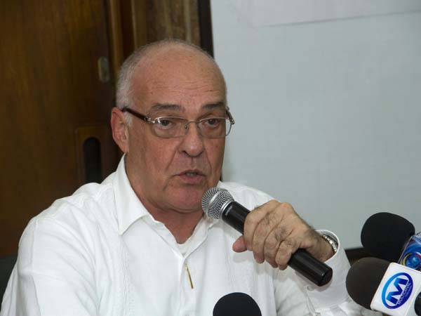 Luz Adriana Latorre asume como gerente encargada de Corfecali