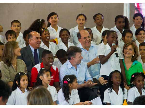 �Inaugurar el colegio Isa�as Duarte Cancino es una gran satisfacci�n�